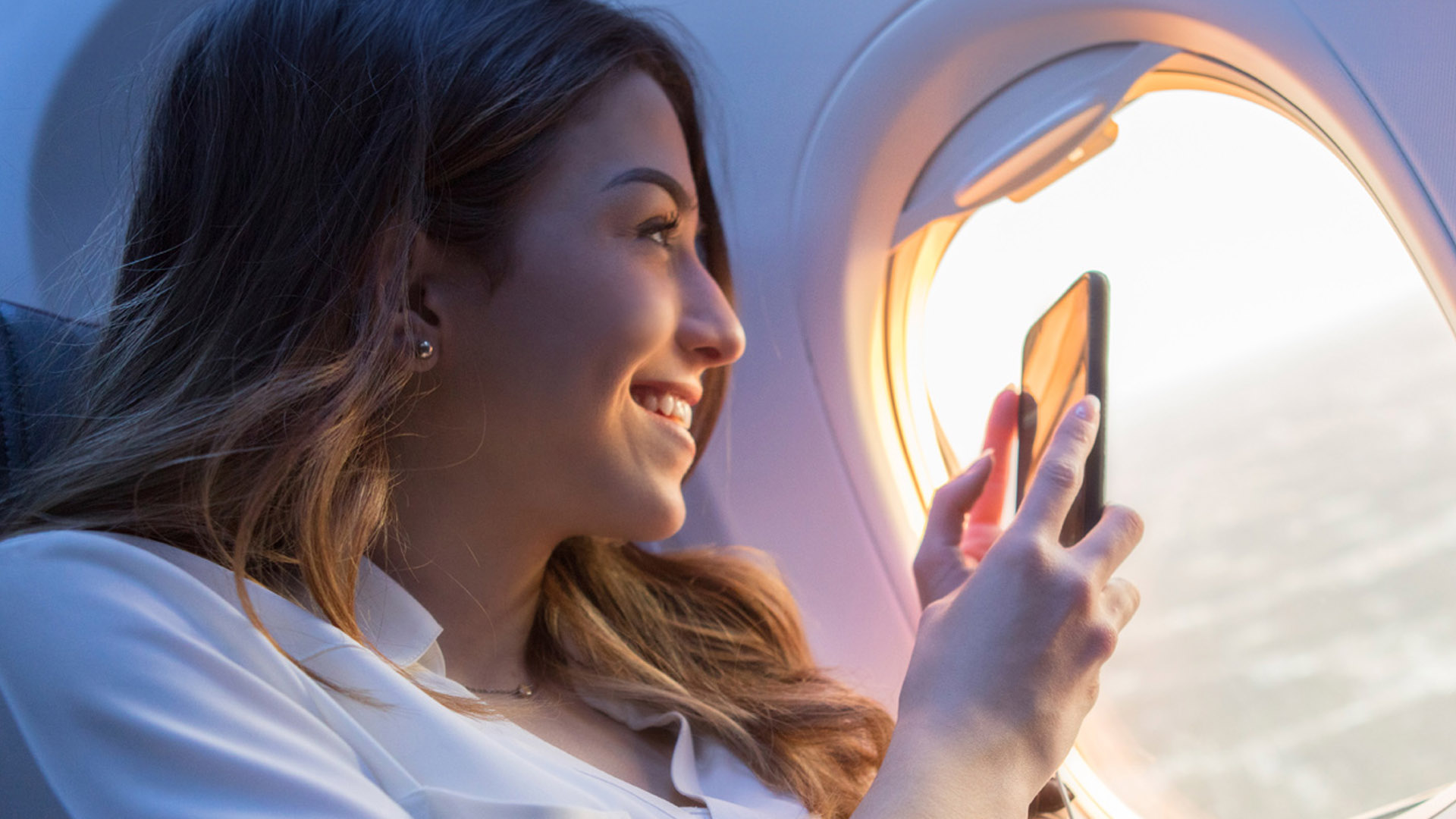 United Airlines: Updating customers faster with care — image